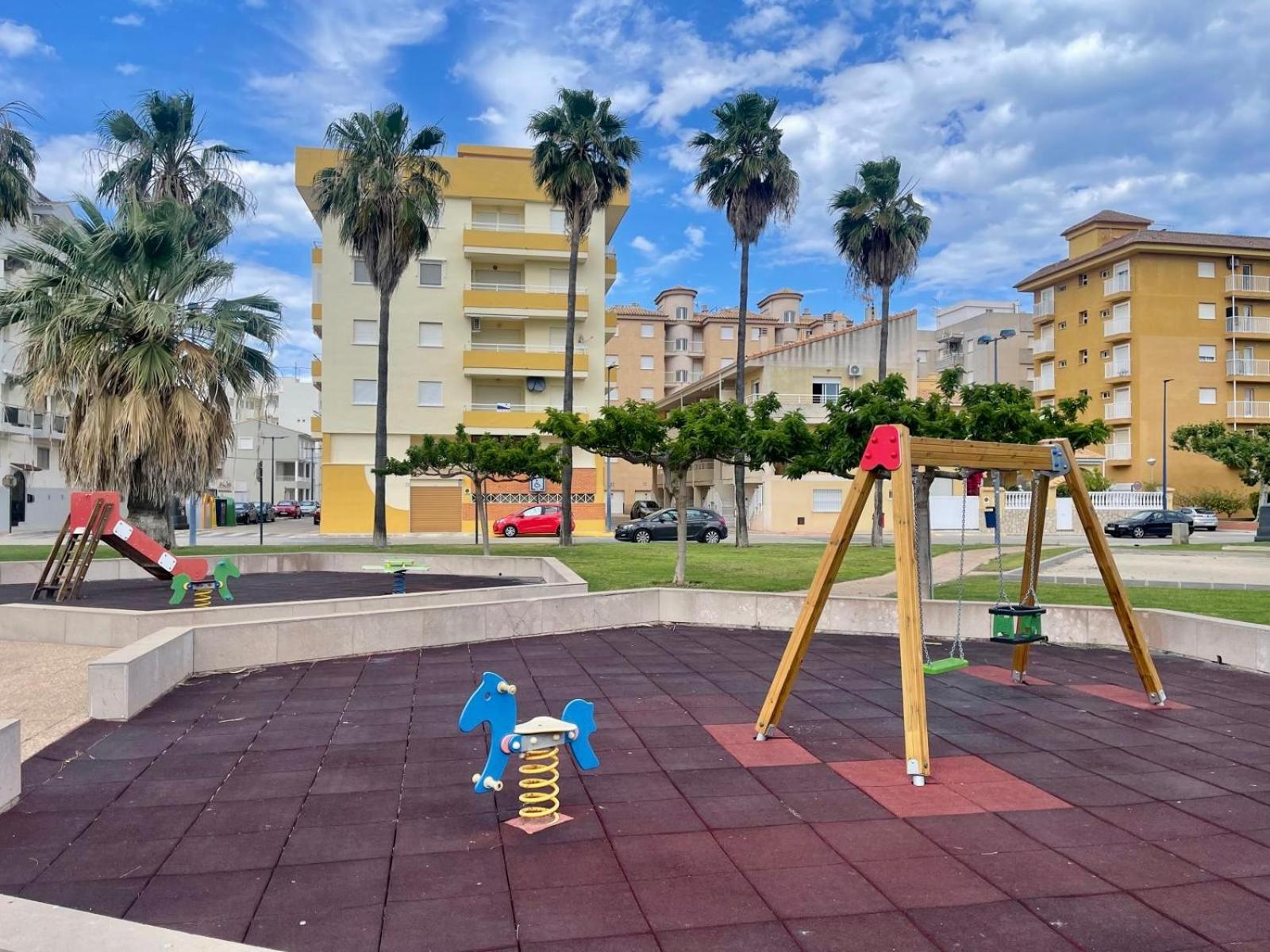 Playa De Miramar - 3 Min Walk To The Beach, Family-Friendly, Near Gandia ภายนอก รูปภาพ